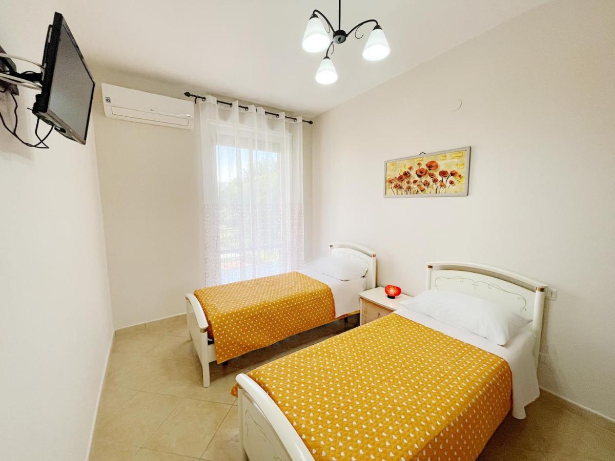 Flavia Apartment Castellammare di Stabia Exterior foto