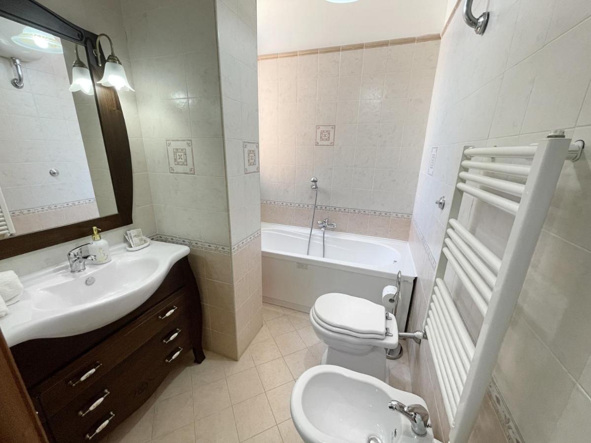 Flavia Apartment Castellammare di Stabia Exterior foto